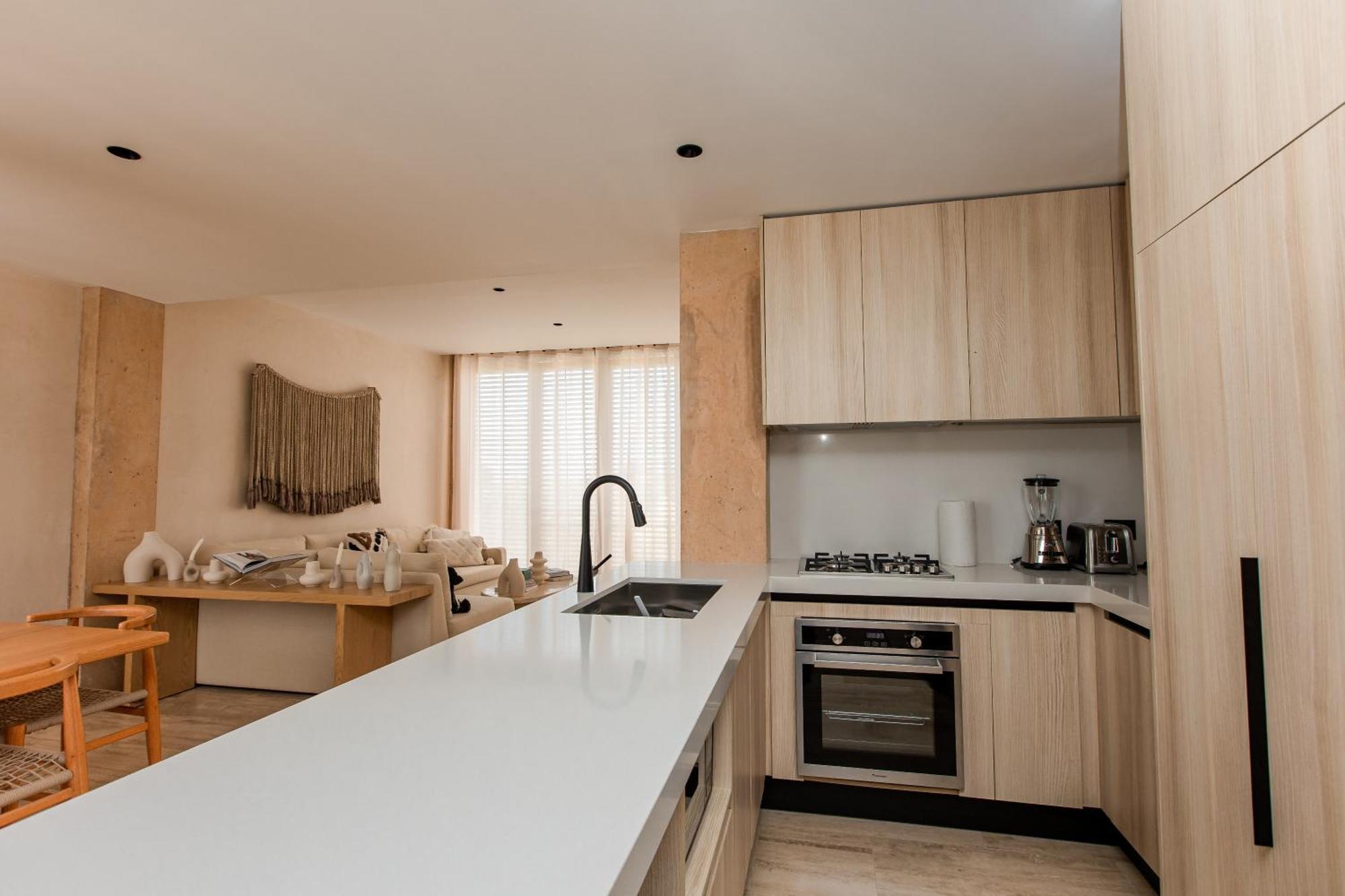 Lumina At The Village Luxury Residences In Corasol Playa del Carmen Ruang foto